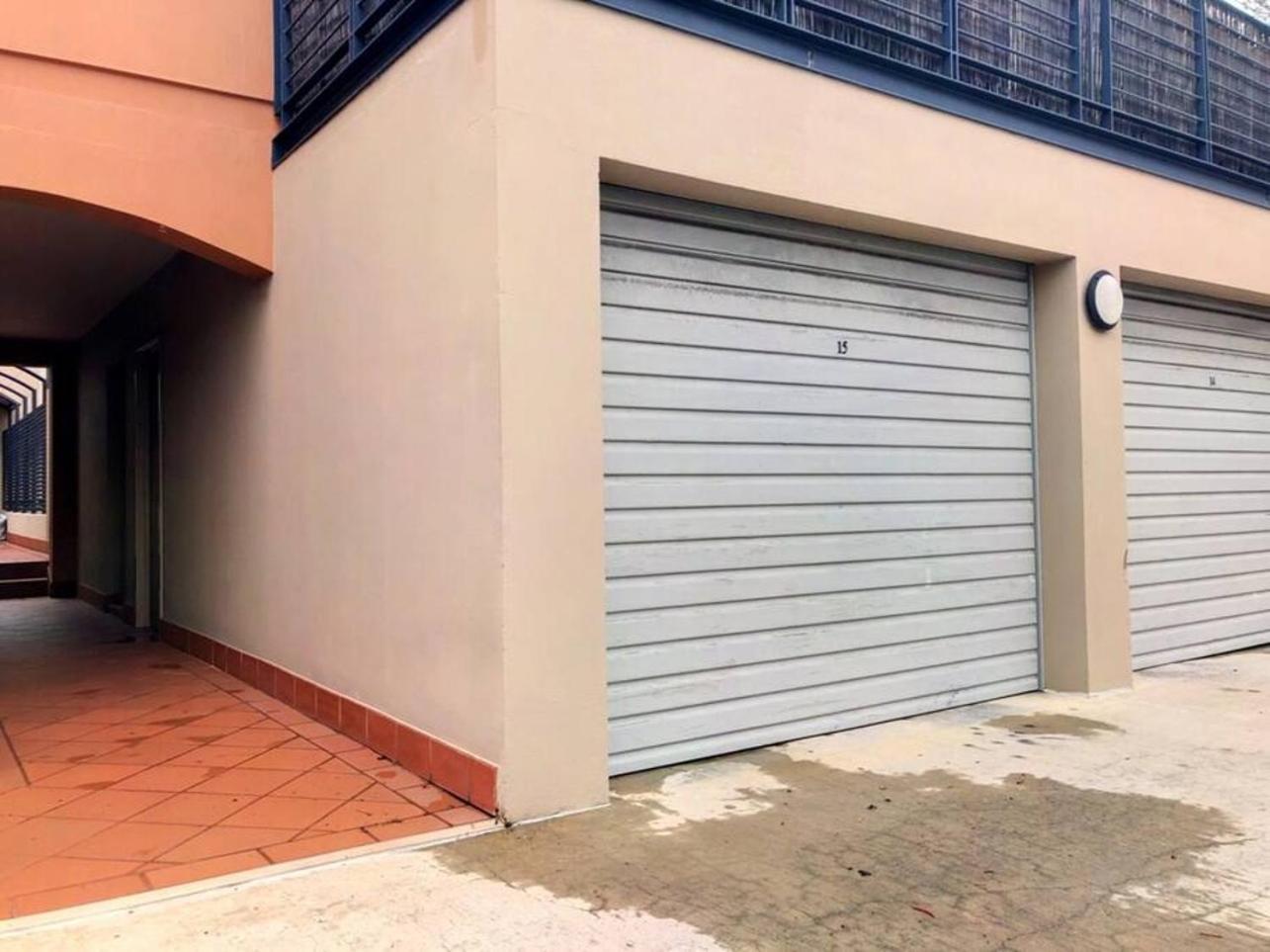 The Iceworks-Overlooking Esplanade W Parking 2 Carscentral Fremantle Exterior photo